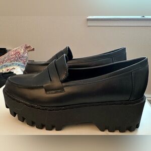 Bamboo chunky shoes Size 8